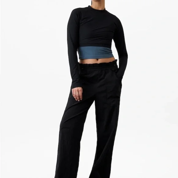 Athleta NavyRelaxed Fit Joggers. Black is shown here but mine are both navy. - Picture 2 of 4